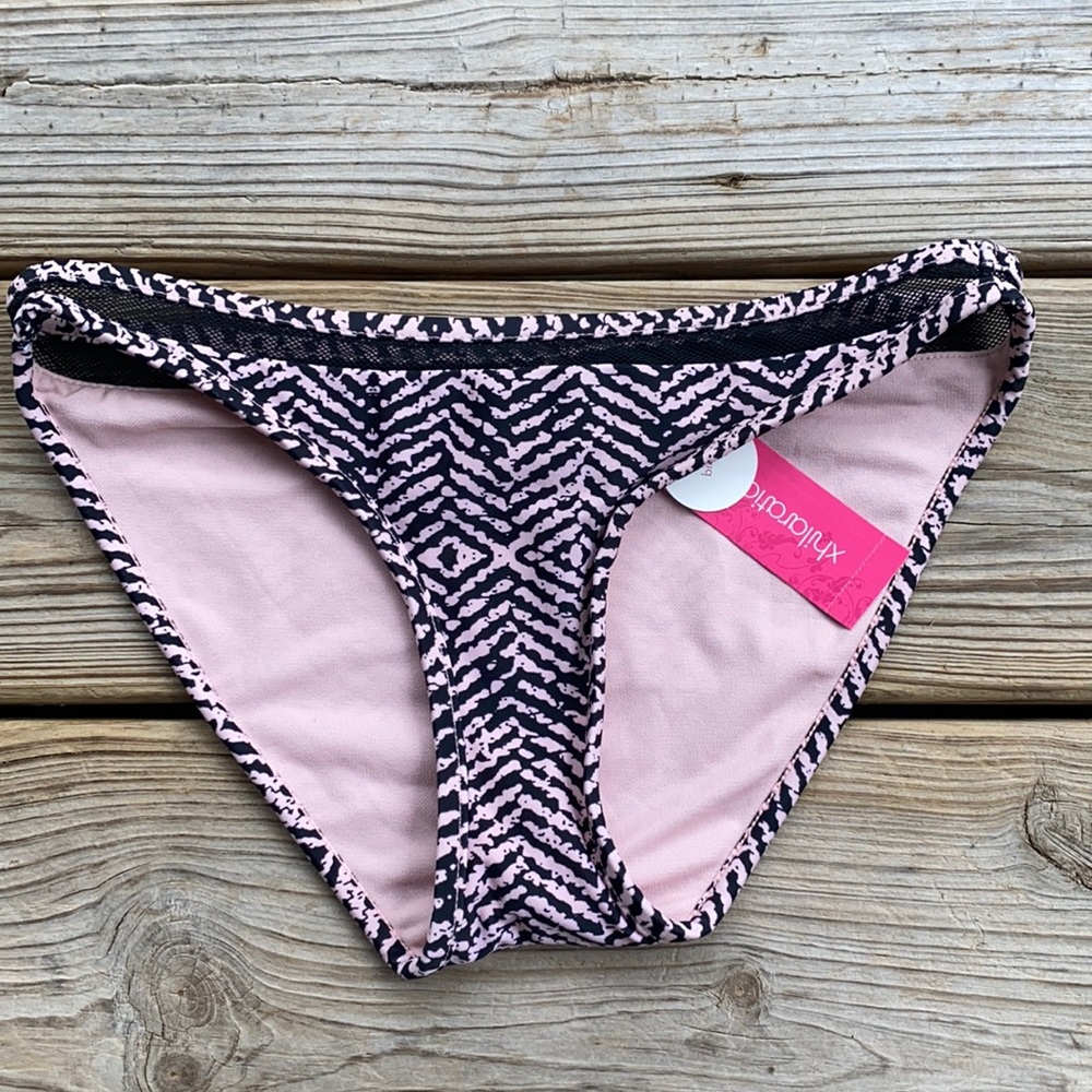 Xhilaration Pink & Black Design Bikini Bottoms